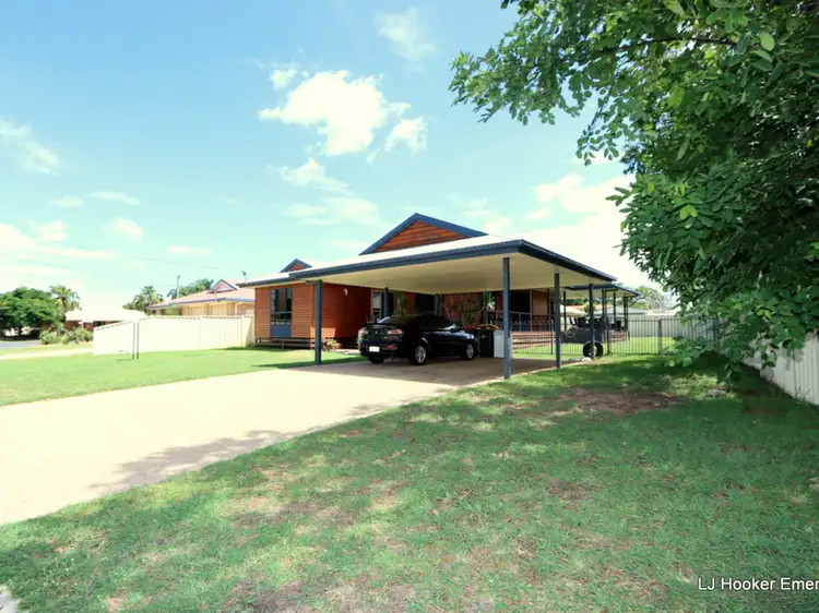 3 Cowan Crescent, Emerald QLD 4720