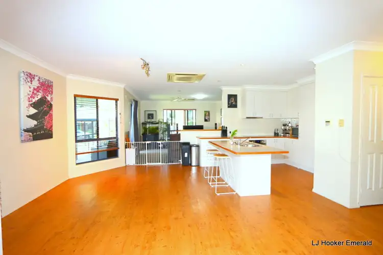 Seventh view of Homely house listing, 3 Cowan Crescent, Emerald QLD 4720