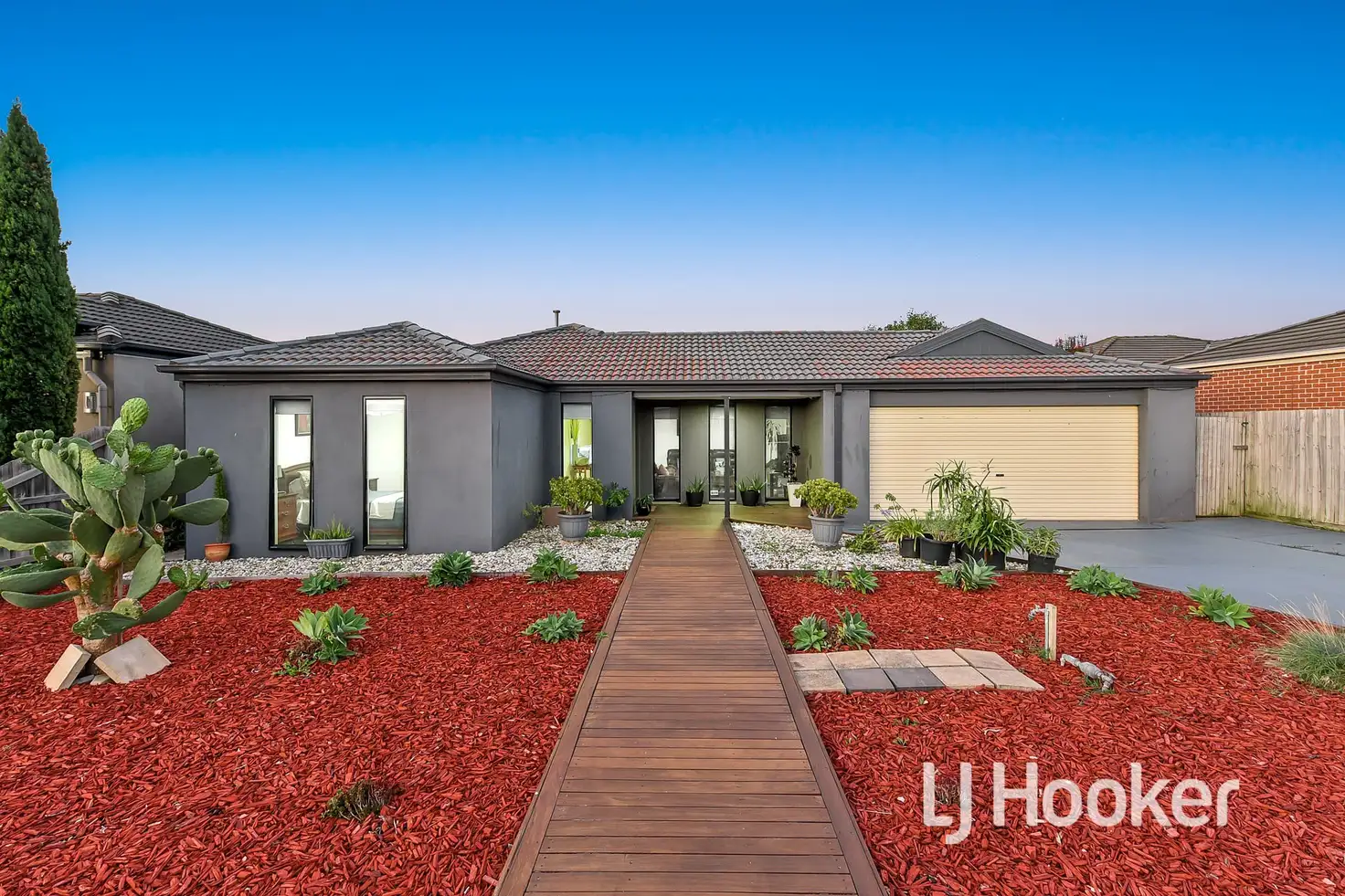 Main view of Homely house listing, 52 Kingdom Drive, Cranbourne VIC 3977
