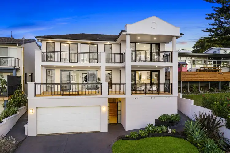 3 South Scenic Road, Forresters Beach NSW 2260