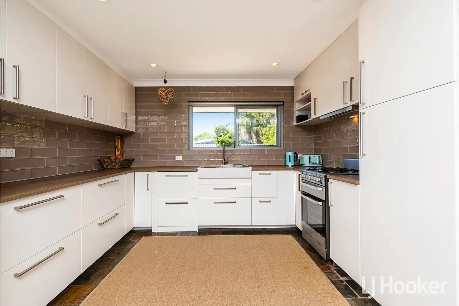 Main view of Homely house listing, 10 Newborough Place, Huntingdale WA 6110