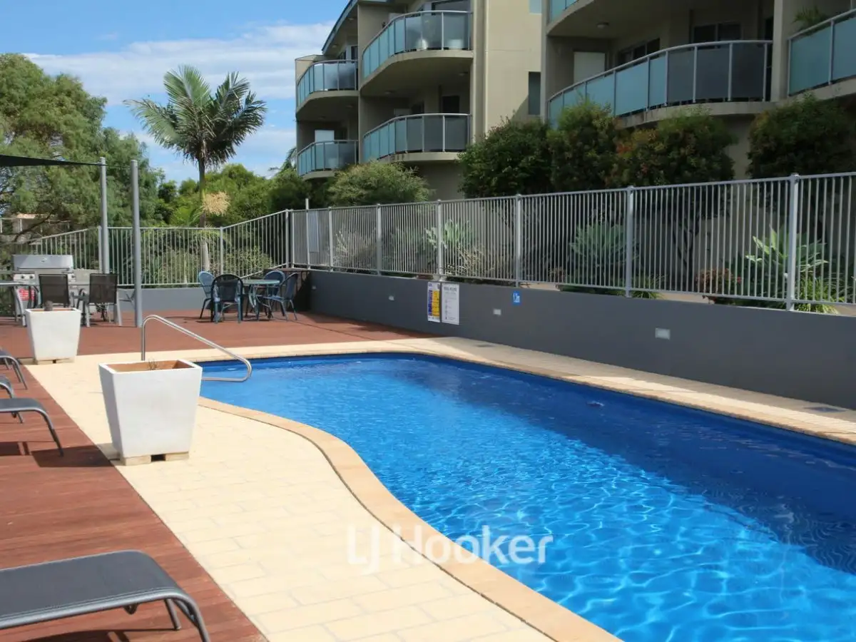 Main view of Homely unit listing, Unit 6/21A Redhead Road, Red Head NSW 2430