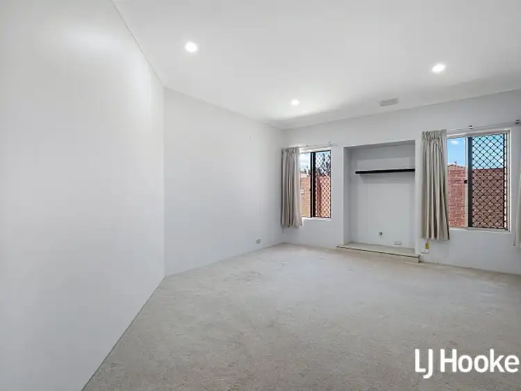 Sixth view of Homely house listing, 1 Casey Close, Canning Vale WA 6155