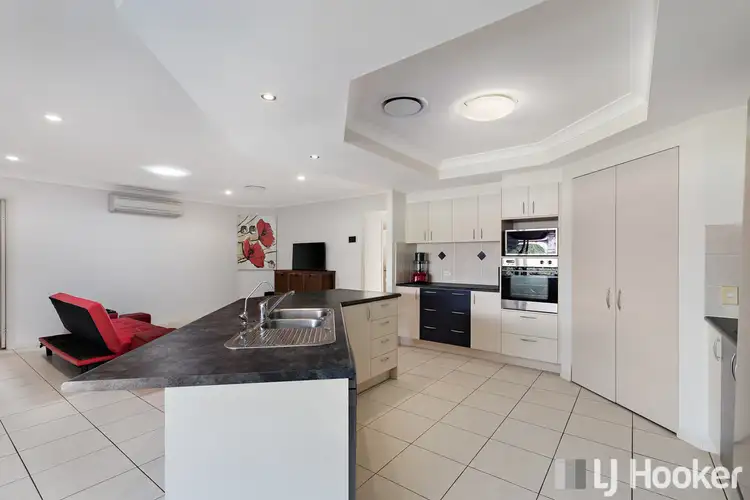 Sixth view of Homely house listing, 2 Aphrodite Court, Cleveland QLD 4163