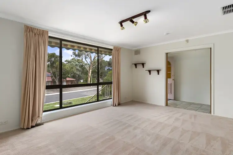 Second view of Homely house listing, 31 Guthridge Crescent, Wanniassa ACT 2903