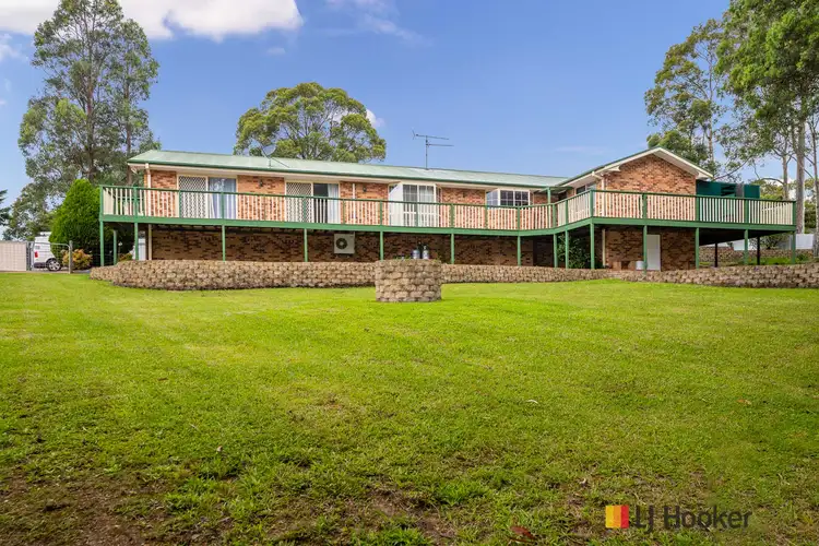 65 Karoola Crescent, Surfside NSW 2536