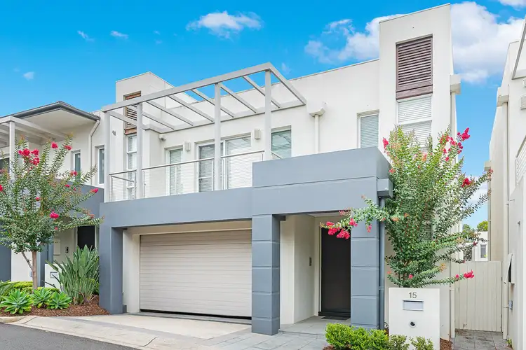 15 Waterstone Cr, Bella Vista NSW 2153