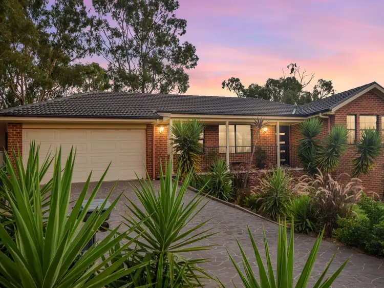 1 Henry Place, Young NSW 2594