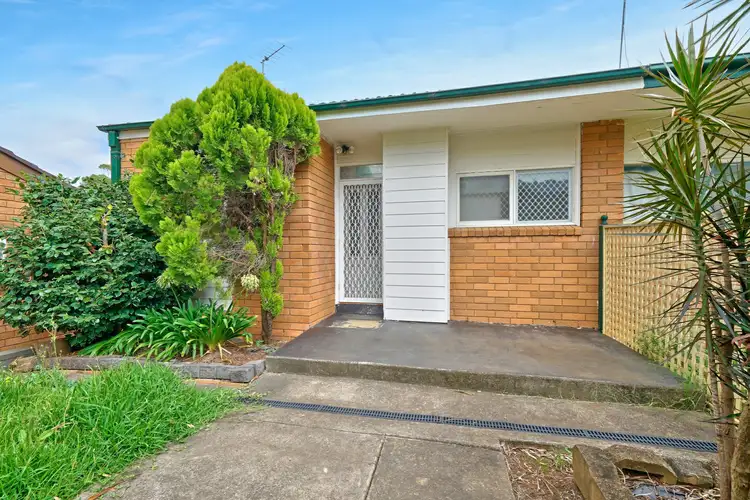 11 Green Lane, Bradbury NSW 2560