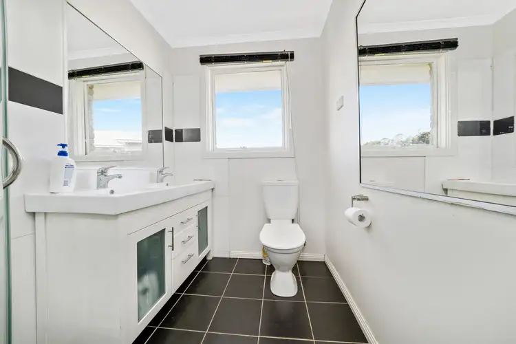 Sixth view of Homely unit listing, 1/8 Rebecca Street, Doveton VIC 3177