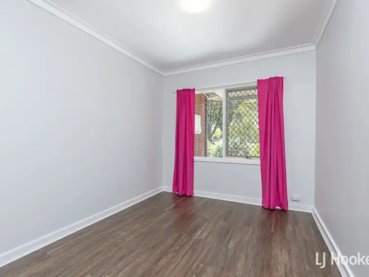 Fourth view of Homely house listing, 19 Marlow Way, Thornlie WA 6108