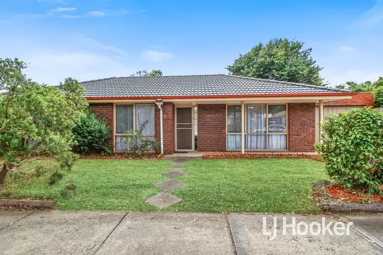 150 Endeavour Drive, Cranbourne North VIC 3977