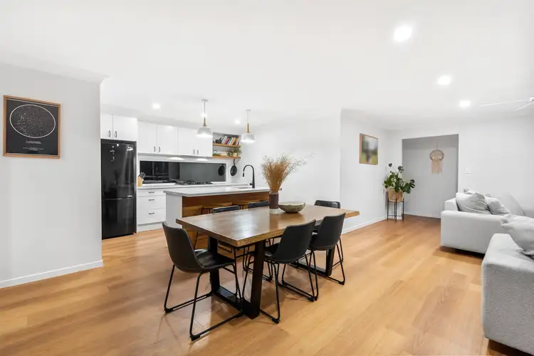 Third view of Homely house listing, 4 Magill Court, Carrara QLD 4211