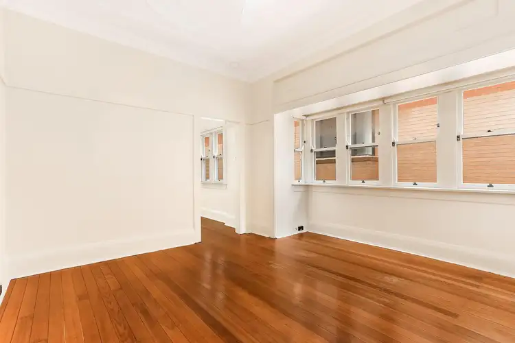 Second view of Homely house listing, 16/39 Roslyn Gardens, Elizabeth Bay NSW 2011