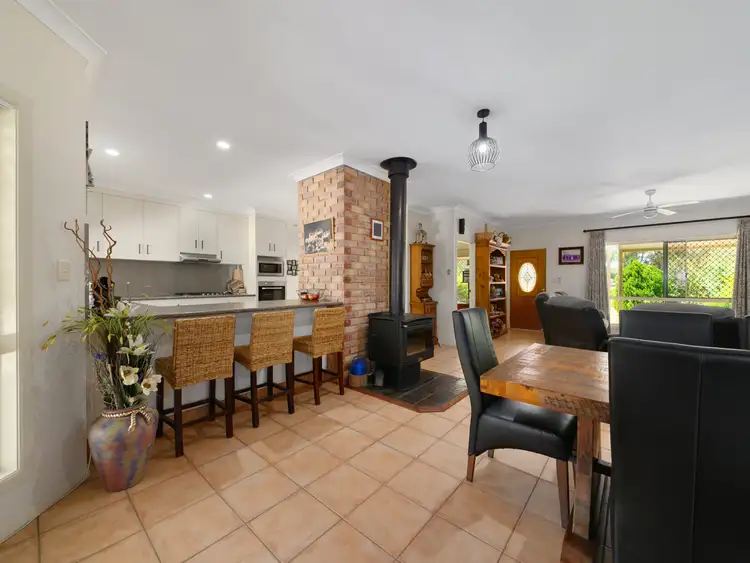 Third view of Homely house listing, 1 Glenhaven Court, Rosenthal Heights QLD 4370