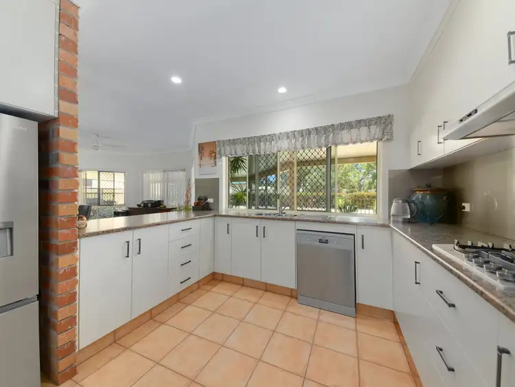 Fifth view of Homely house listing, 1 Glenhaven Court, Rosenthal Heights QLD 4370