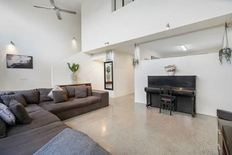 123 Varsity Parade, Varsity Lakes QLD 4227