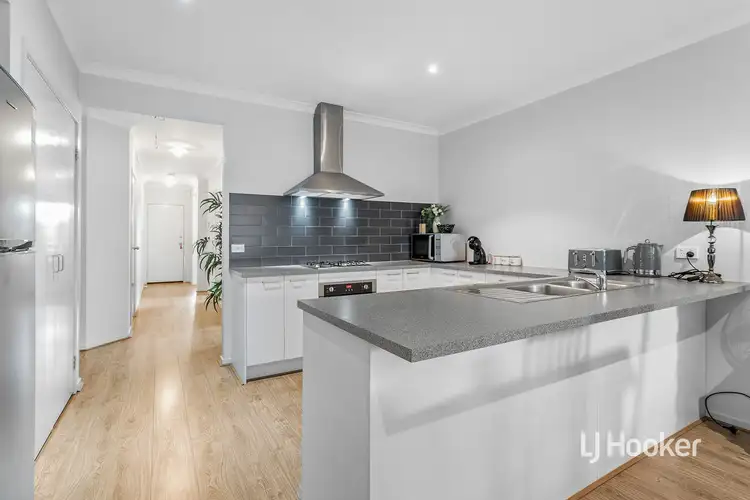 Fourth view of Homely house listing, 11 Topcliffe Crescent, Truganina VIC 3029