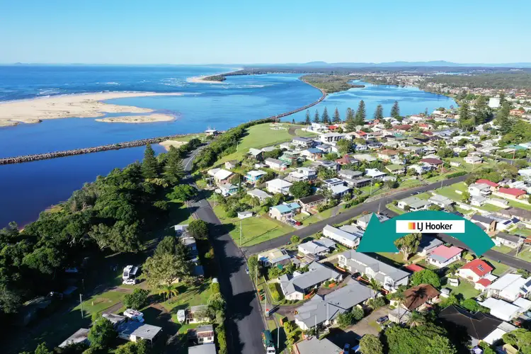 6/69-71 Crowdy Street, Harrington NSW 2427