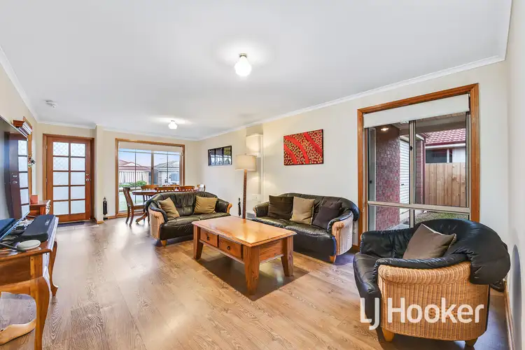 Second view of Homely house listing, 9 Rossi Close, Pakenham VIC 3810