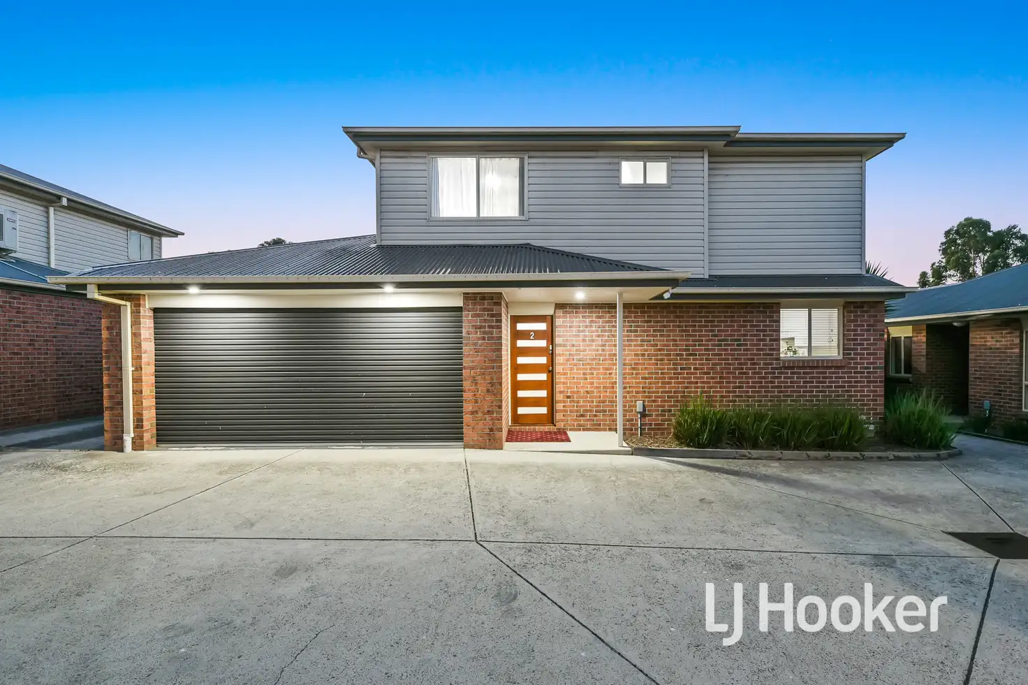 Main view of Homely unit listing, 2/27-33 Coral Drive, Hampton Park VIC 3976