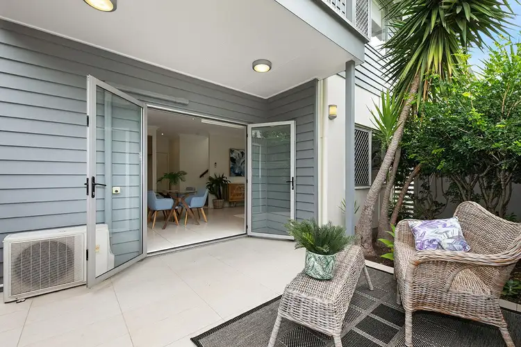 1/101 Albert Street, Camp Hill QLD 4152