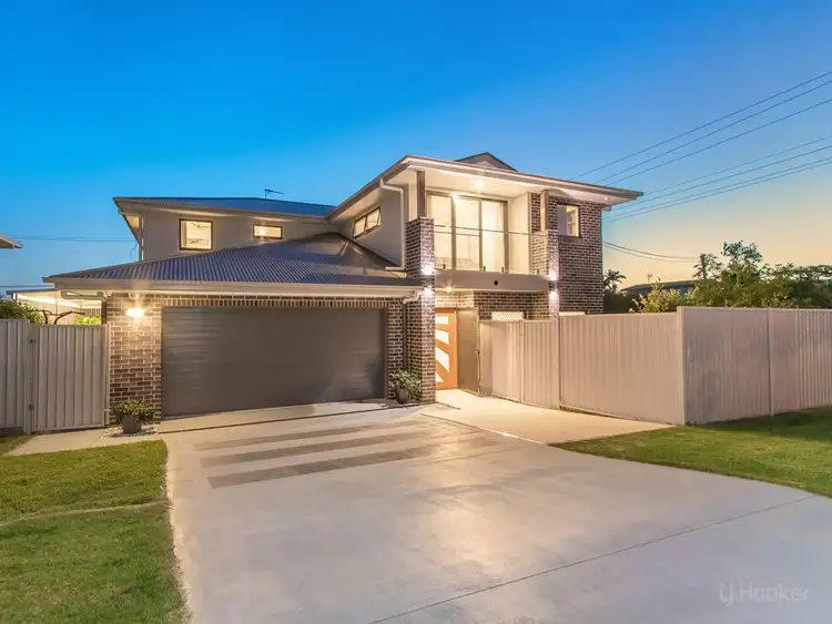 Second view of Homely house listing, 20 Third Avenue, Labrador QLD 4215