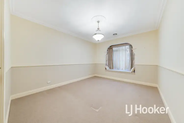 Sixth view of Homely house listing, 10 Sydney Street, Narre Warren South VIC 3805