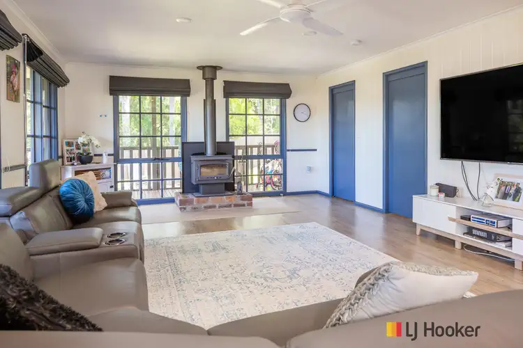 Sixth view of Homely house listing, 28 Johnson Place, Surf Beach NSW 2536