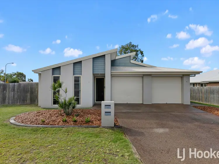 82 A&B Bradman Way, Urangan QLD 4655