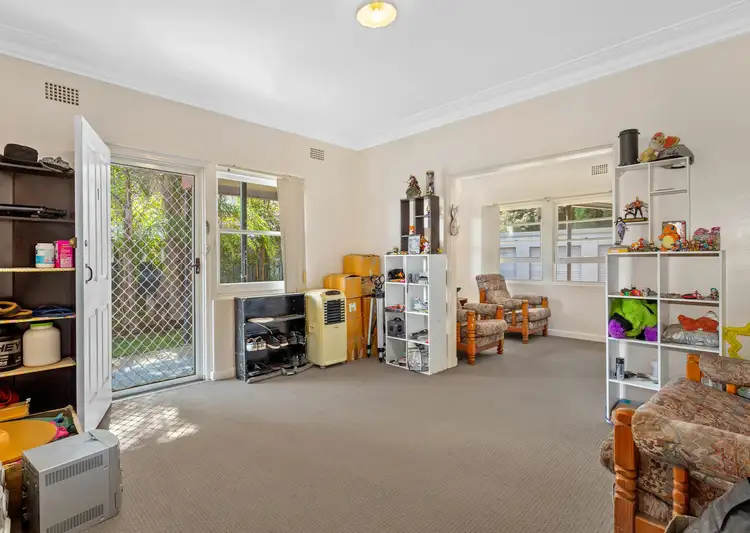 Third view of Homely unit listing, Unit 1/276 Victoria Street, Taree NSW 2430