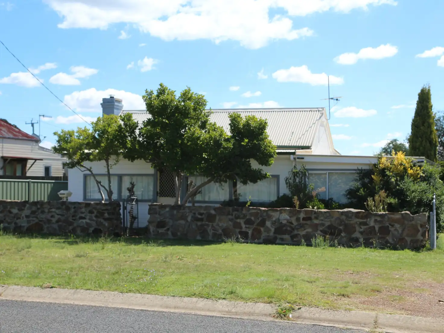 Main view of Homely house listing, 52 Coronation Avenue, Glen Innes NSW 2370