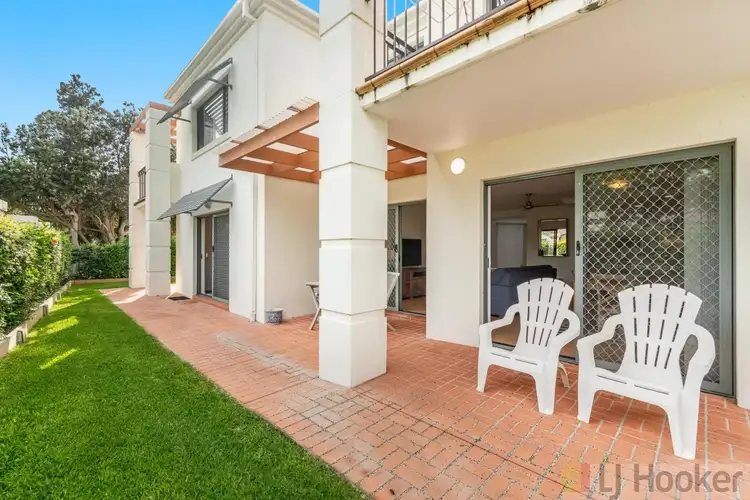 Third view of Homely unit listing, B6 U1/18-19 Pacific Parade, Yamba NSW 2464