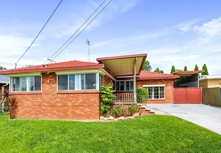 Main view of Homely house listing, 52 Eyre Street, Smithfield NSW 2164