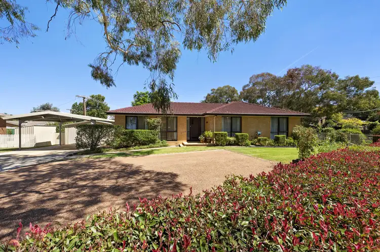 9 Colborne Place, Spence ACT 2615