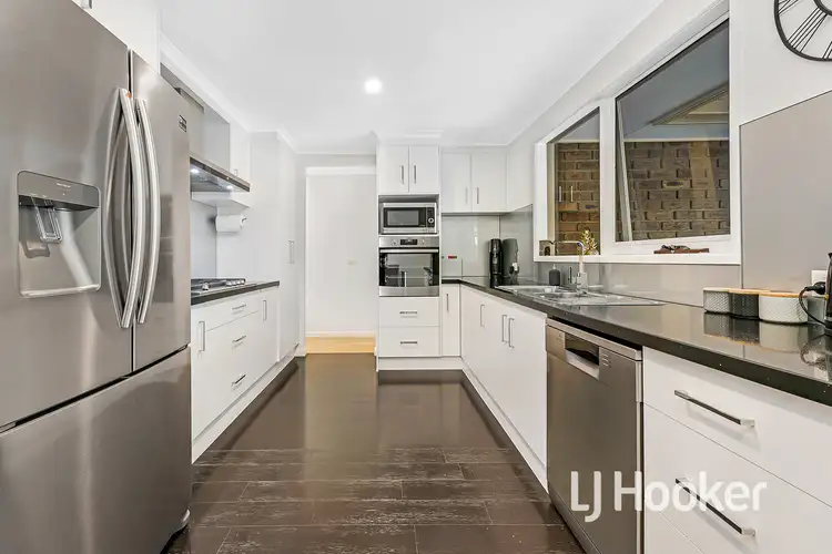 Sixth view of Homely house listing, 1 Geraldine Drive, Hampton Park VIC 3976