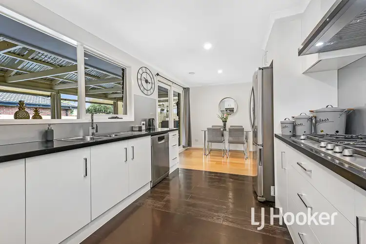 Seventh view of Homely house listing, 1 Geraldine Drive, Hampton Park VIC 3976
