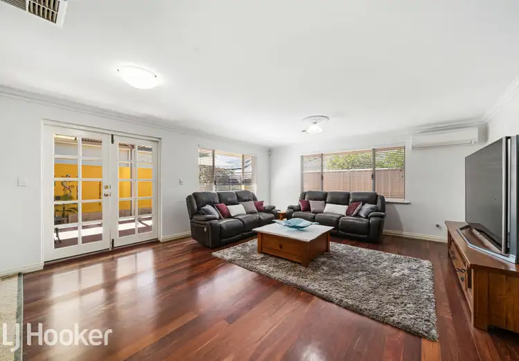 Sixth view of Homely house listing, 11 Mofflyn Circle, East Victoria Park WA 6101