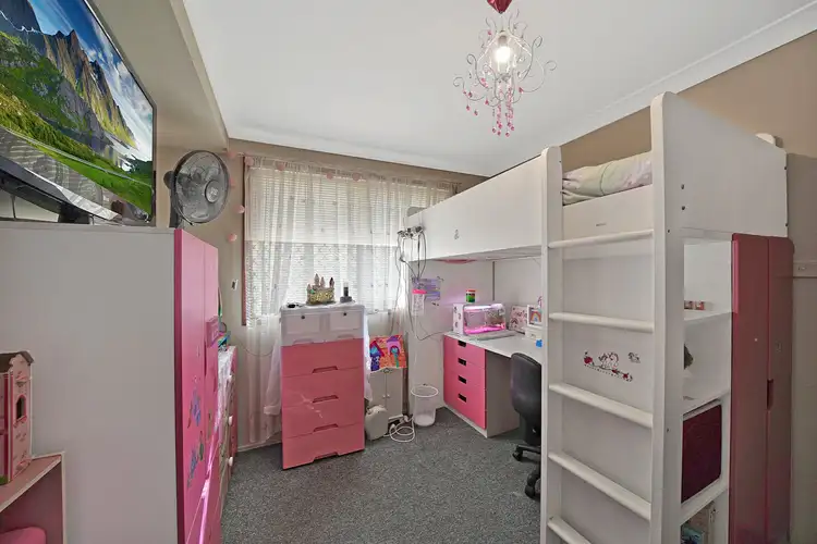 Fourth view of Homely house listing, 18 Pyramus Circuit, Rosemeadow NSW 2560