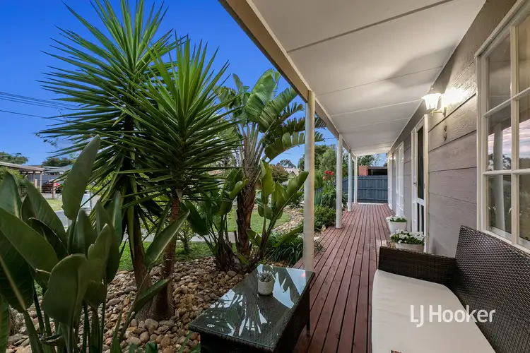 Second view of Homely house listing, 3 Eva Court, Seabrook VIC 3028