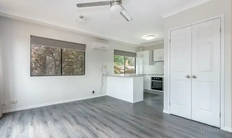 Fourth view of Homely unit listing, 1/143 Frank Street, Labrador QLD 4215