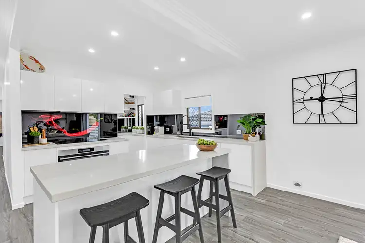 Fifth view of Homely house listing, 1 Bonniebrae Street, Wynnum West QLD 4178