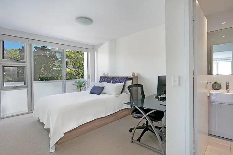 Fifth view of Homely unit listing, 22/72-74 Pacific Parade, Dee Why NSW 2099
