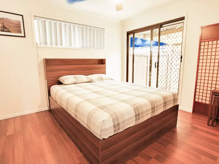 Fourth view of Homely house listing, 2/5 Barkala Court, Ocean Shores NSW 2483