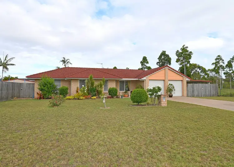 6 Figbird Close, Eli Waters QLD 4655