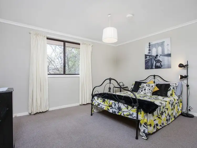 Sixth view of Homely house listing, 1 Berghofer Court, Charnwood ACT 2615
