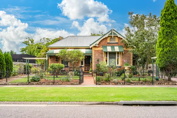 26 King Street, Lorn NSW 2320