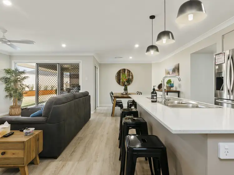 Second view of Homely house listing, 9 Lakeview Avenue, Warwick QLD 4370