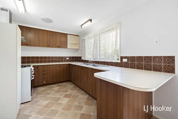 Fourth view of Homely house listing, 4 Mckid Court, Charnwood ACT 2615