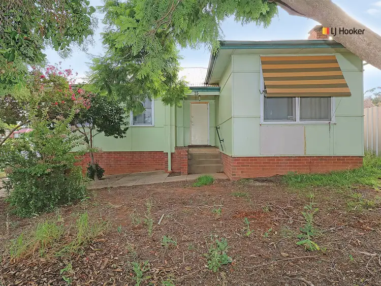 Fourth view of Homely house listing, 25 Phillip Avenue, Mount Austin NSW 2650